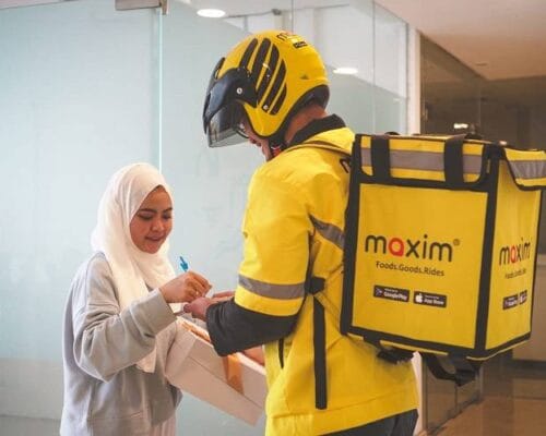 3 Cara Top Up Maxim dari Kartu Kredit hingga ATM 